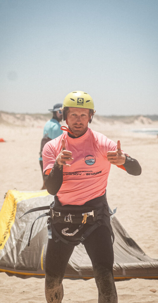 our students having a great time while they learn how to do kitesurf